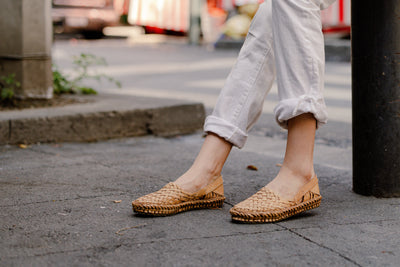 Woven Flat in Honey + No Stripes by Mohinders