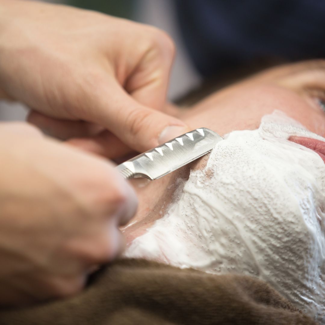 2-DAY HOT TOWEL SHAVE & BEARD TRIM COURSE