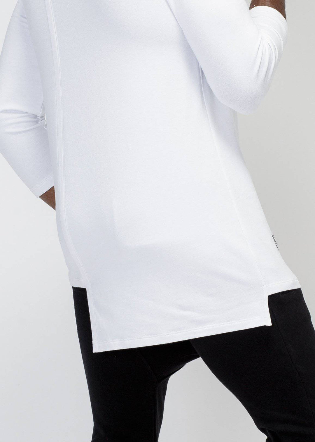 Konus Men's 3/4 Sleeve Tee with Uneven Hem in White by Shop at Konus