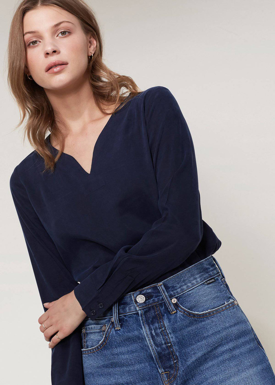 Women's Round Split Neck Hi-lo Top In Midnight Pool by Shop at Konus