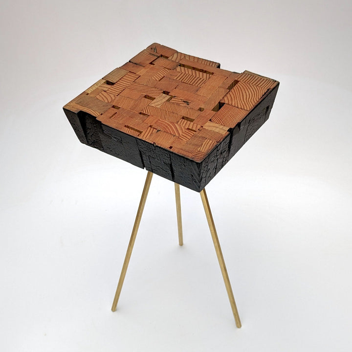 Assemblage Table by Formr