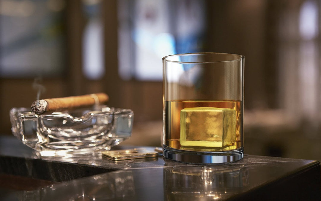 ClearCube XL Ice Maker by The Whiskey Ball